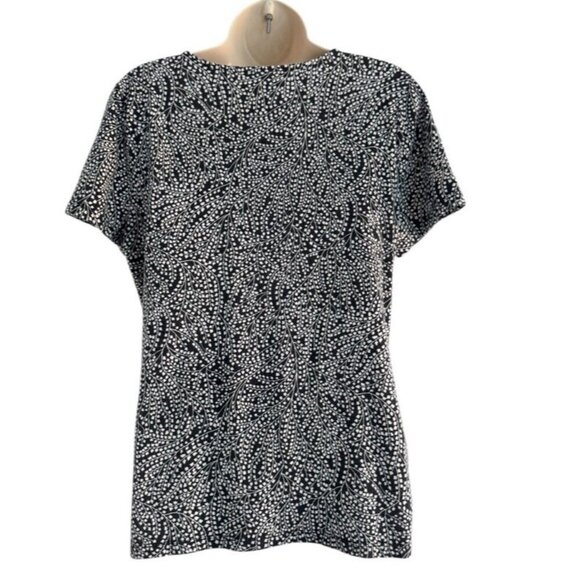 Talbots Woman's Sz M Black and White Tiny Leaves Print Faux Wrap Blouse Top - Picture 3 of 5